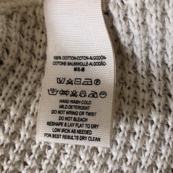 Free People Women’s XS Waffle Weave Knit V Neck Cream Sweater - Picture 7 of 7